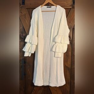 Boohoo Cream Open-Front Sweater with Ruffle Sleeves